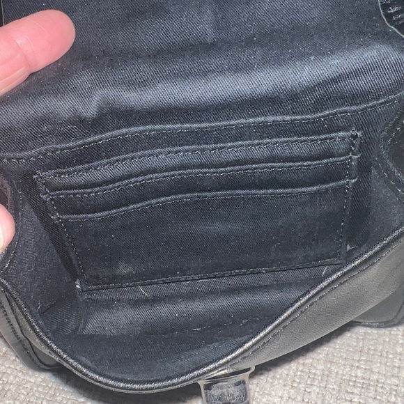 Coach Classic Turn lock Small Crossbody Handbag in Black Leather - Picture 8 of 14